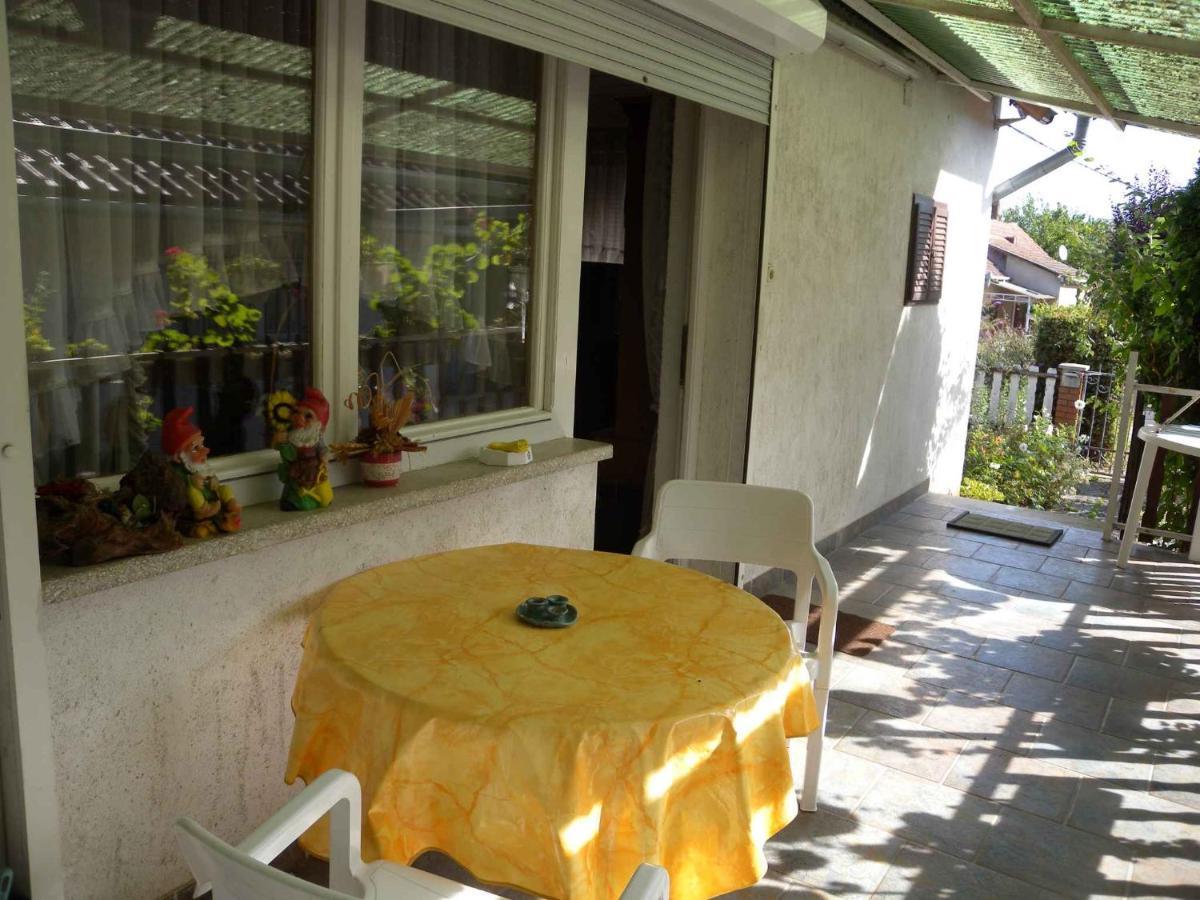 Apartment Balatonbereny 8 Экстерьер фото